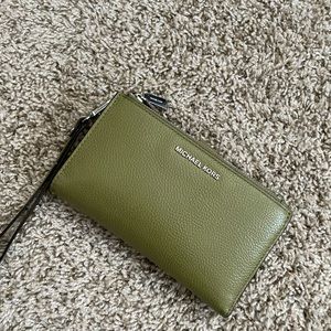 Michael Kors cell phone wristlet